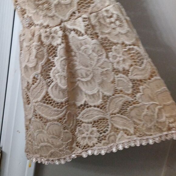 Brittany Black nude lace bell sleeve dress Sz L EUC - Picture 4 of 6